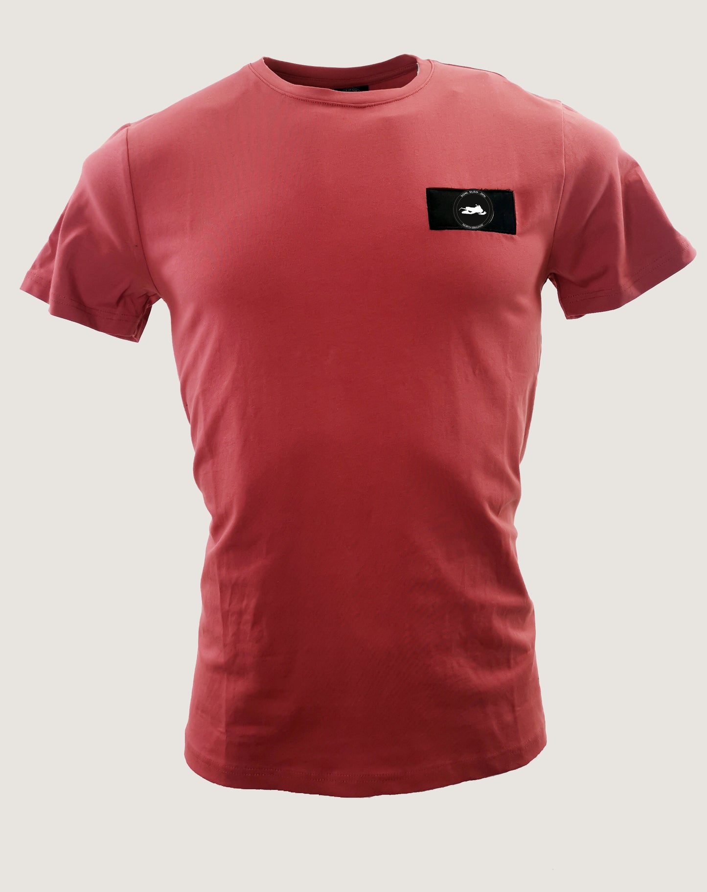 Skoter badge t-shirt slim fit röd